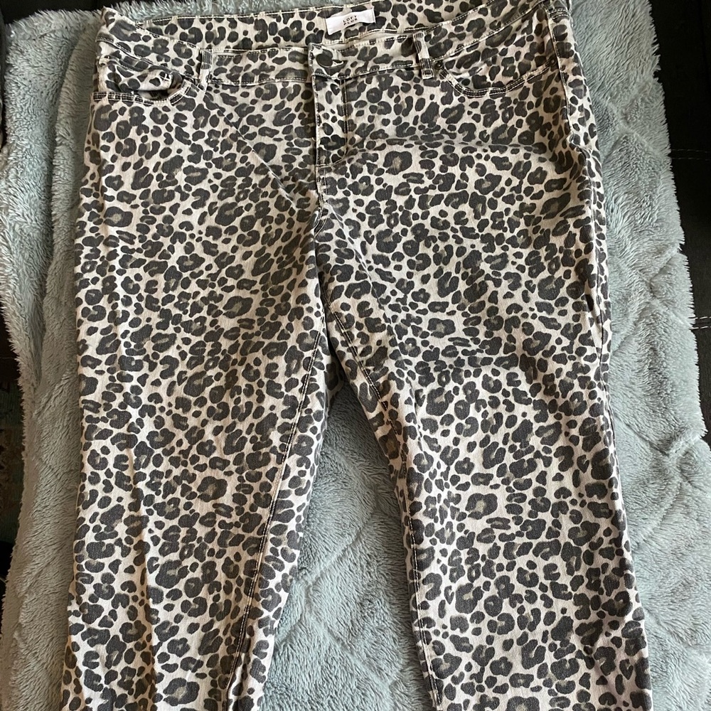 LOFT size 18